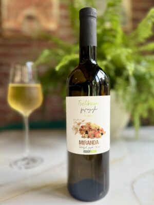 Miranda’s Wine • Tsolikouri • 2022